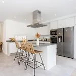 Villa Casa John Lisboa-piscine Chauffée En Option Charneca (Setubal)