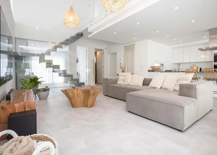 别墅 Casa John Lisboa-piscine Chauffee En Option 沙尔内卡