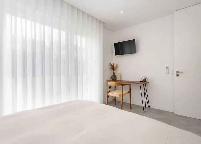 Casa John Lisboa-piscine Chauffee En Option 别墅 沙尔内卡