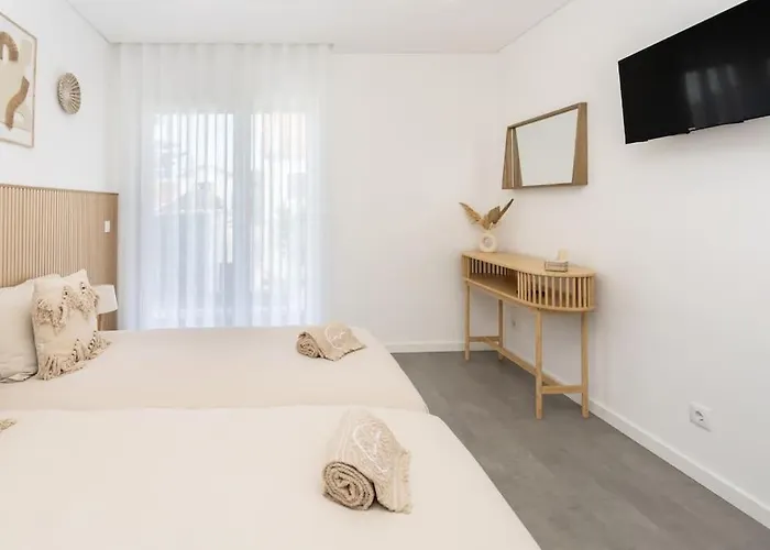 Casa John Lisboa-piscine Chauffee En Option 沙尔内卡