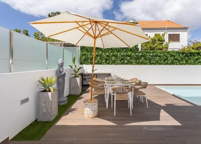 别墅 Casa John Lisboa-piscine Chauffee En Option 沙尔内卡