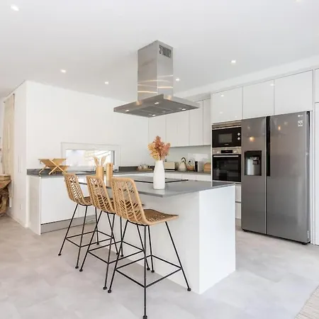 Villa Casa John Lisboa-piscine Chauffée En Option Charneca (Setubal)