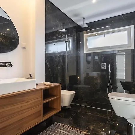 Casa John Lisboa-piscine Chauffée En Option Villa *